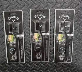 Callaway 689769102530 3 - Golf Club And Shoe Brush Cleaner With 24 Inch Retractable Cord Clip