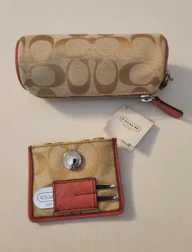 Coach F64690 Golf Ball And Tee Accessory Tool Holder Light Khaki/coral New With Tag