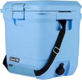 2214183 Coleman Pro Heavy-duty 25 Quart Ultra-light Premium Hard 25-quart Blue Sky