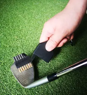 Golf 711181944006 Dual Brush W. Cover Black Club Cleaning Cleaner