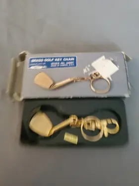 340097 House Of Lloyd Inc Vintage Solid Brass Golf Club Keychain 4 Inch Long Nos