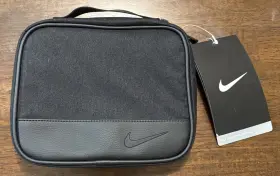Nike 888410611111 Rare Golf Departure Organizer Zip Pouch Black Logo 8.5x6.5x2