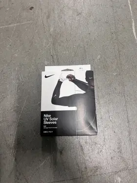 N.100.7202.010 Nike Uv Solar Golf Sleeves Unisex M-l Black Dri-fit Stretch Performance With Pouch