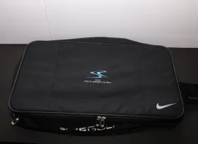 Tg0101-001 Nike Nwt Golf Trunk Bag Organizer Luggage Black Collapsible Club Logo