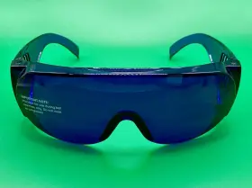 Pa3799bl Park Avenue New Golf Ball Finder Glasses Blue Open Box With Case