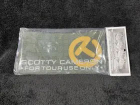 101742 Scotty Cameron New Studio Design For Tour Use Only Circle T Cash Bag