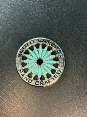 140551262 Scotty Cameron New Studio Design Round Tiffany Daisy Ball Marker