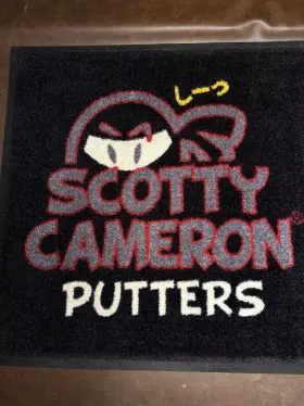 1478535 Scotty Cameron Wasabi Warrior 3x Golf Mat Black Red White Yellow