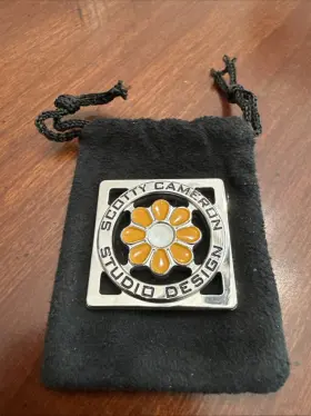 42618570 Scotty Cameron Studio Design Square Yellow Flower Ball Marker
