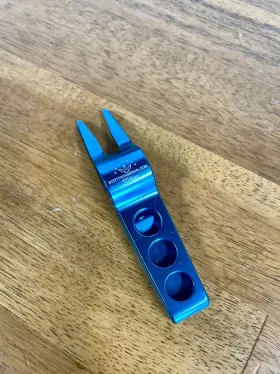 69267116 Scotty Cameron New 2009 Hawaii Blue Tiki Pivot Tool