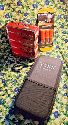 Wilson Brush-t Torr 754349112008 Oversized Golf Tees 12 Balls 1-4 Glove And Accessory Holder