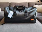 Stitch Ugb Golf Ultimate Garment Duffle Bag Black Onyx Carbon Fiber -new Read... Price: $139.99.