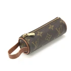 Louis Vuitton Cell Phone Pouch M58249 Pre-owned. Price: $193.00.